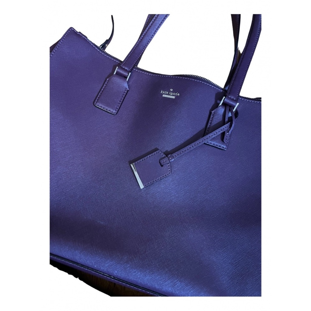 Very good condition burgundy Kate spade tote, dual compartment